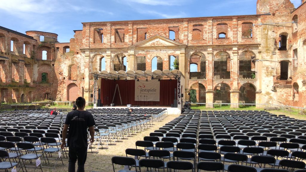 5B3393D4-DBF2-4E7F-B97B-1A63AAF775EA